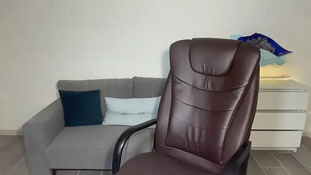 EvaMaddison webcam