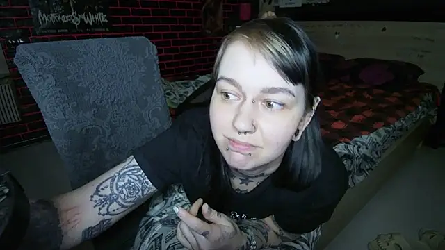 MessalinaOfficial webcam