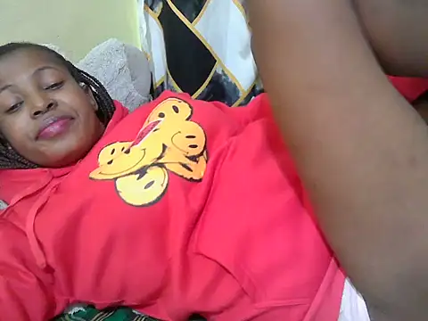 lilmomaa webcam