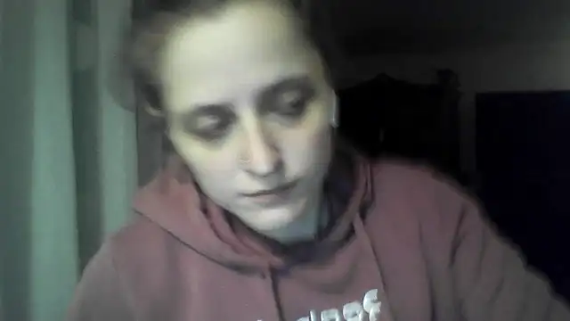LeaWetGirl webcam