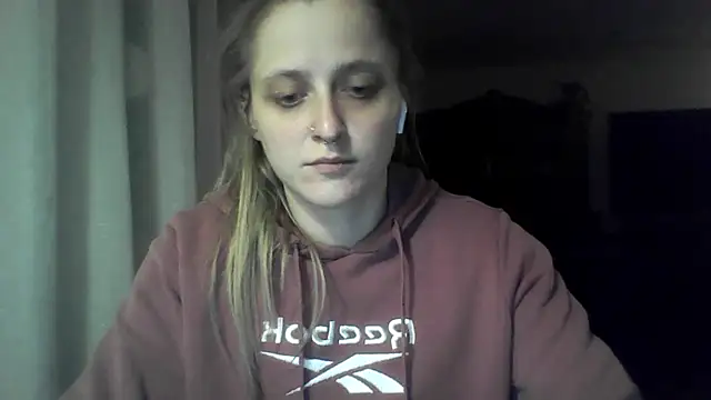 LeaWetGirl webcam