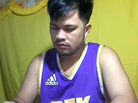 HairyHottestpinoyHandsome webcam