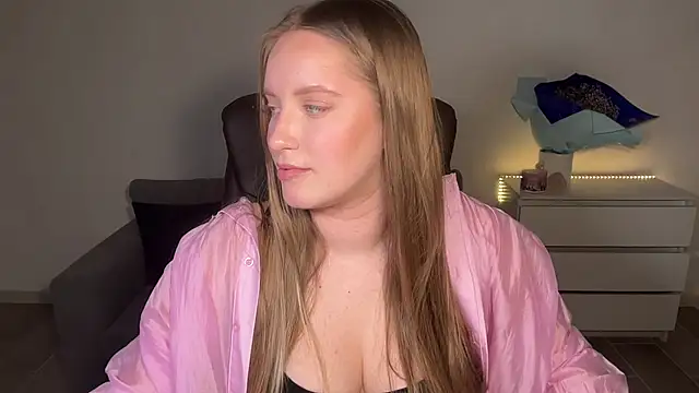 EvaMaddison webcam