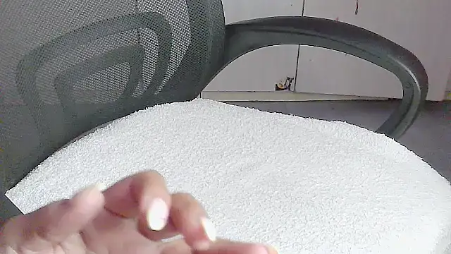 Creepy_Sexy webcam
