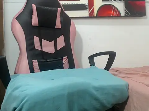 Estebanbigcock23 webcam