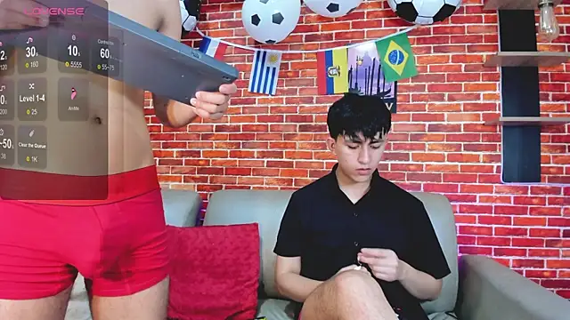 Hoot_boyss_ Live Web Cam Show