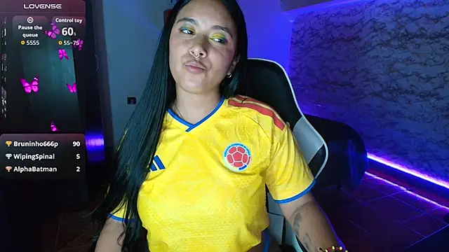 Camila_IRoose webcam