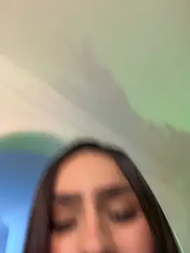 Mau_White webcam