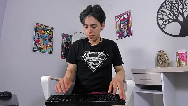 fox_white_ Live Web Cam Show