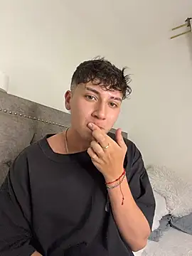 Merrpe - Male webcam sex chat