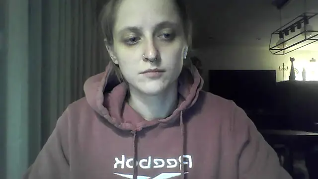 LeaWetGirl webcam