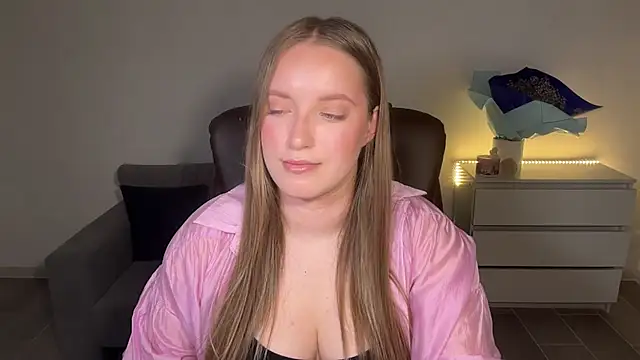 EvaMaddison webcam