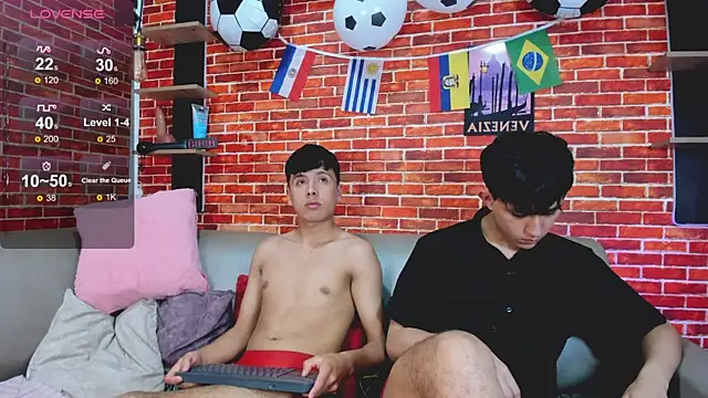 Hoot_boyss_ webcam
