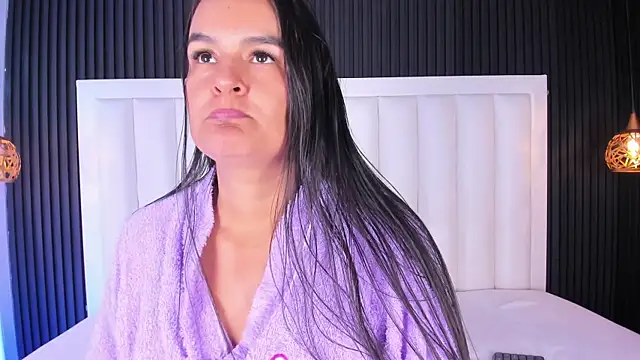LucieMillerr webcam