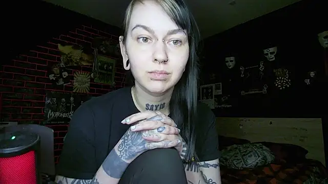 MessalinaOfficial webcam