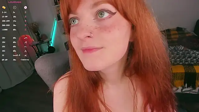Alice_CutePerv webcam
