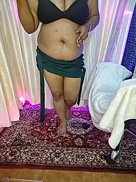 Curvy_Pooja webcam