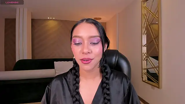amaliacrus - AmaliaCrus's free webcam - UK Sex Cams