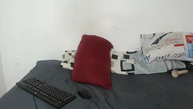 sweetthickebony01 - SweetThickEbony01's free webcam - UK Sex Cams