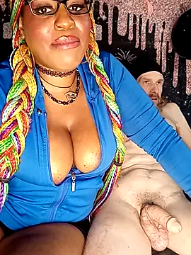 AmazonianMistress webcam