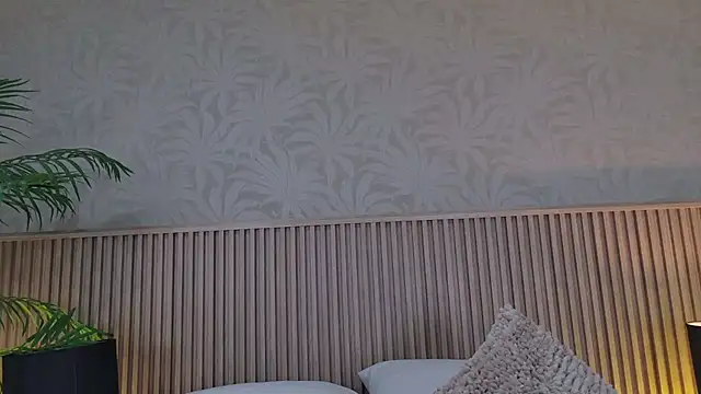 Carrie_GB webcam