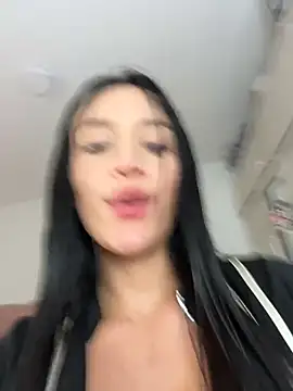 emmily_19 (F young) - NAKED AND BIGG SQUIRTT