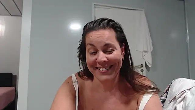 fulloferotic webcam