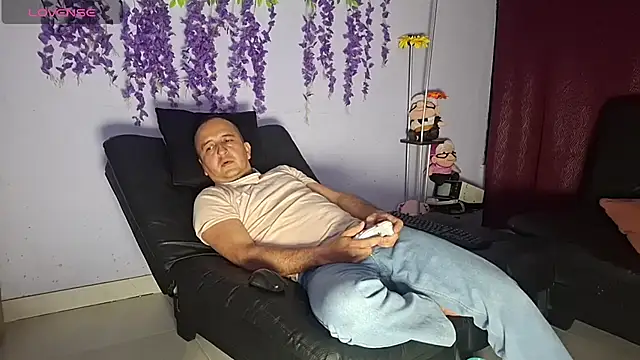 GreisyAndHazzan webcam