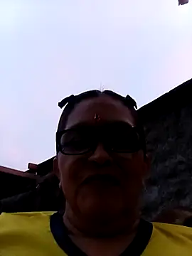 MOTHER_AND_SON09 webcam