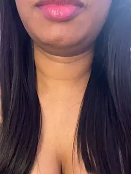 Tamil_Maaya webcam