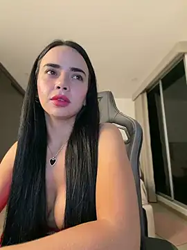 GeorginaJones webcam