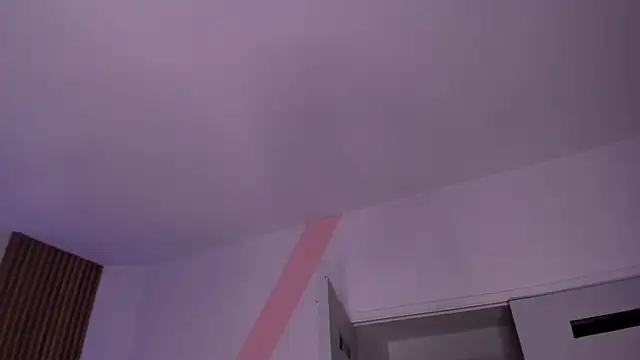 isabella_whiithe