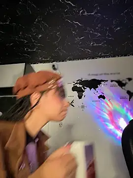 Sasha-firee webcam