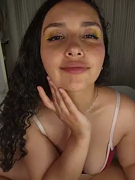 Lucy_Marin webcam