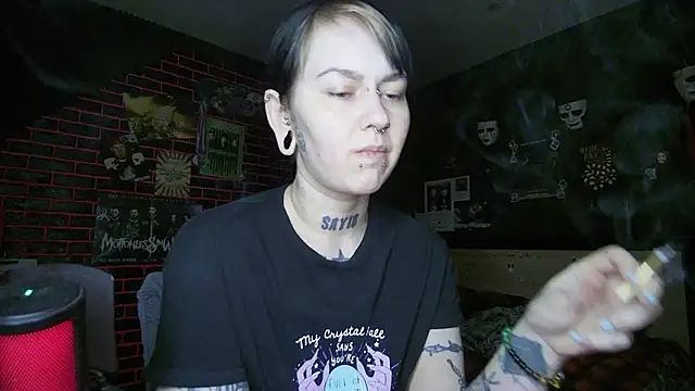 MessalinaOfficial webcam