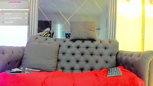 VickyJohnson1 webcam