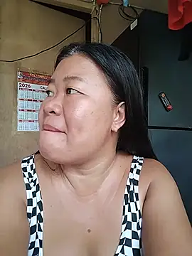 Lovelywoman43 webcam