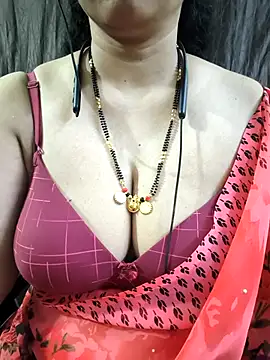 bhuvana_555 webcam
