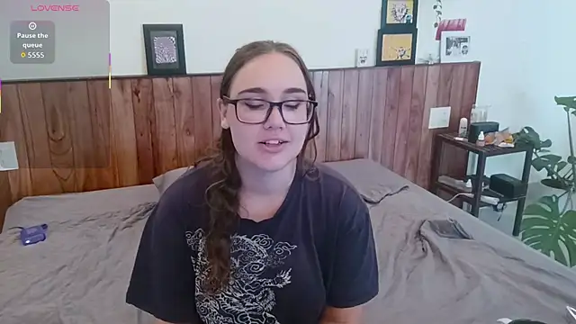 mia_boone webcam