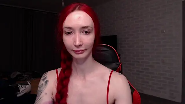 Roxy_Silver webcam