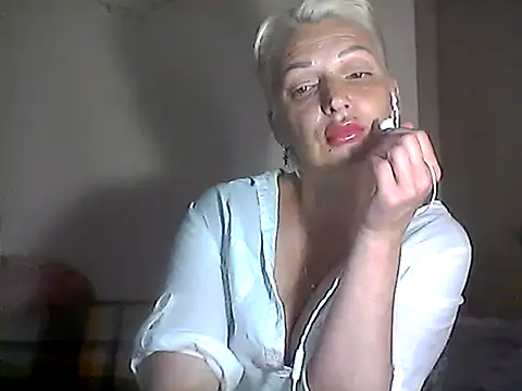 MaryJane441 webcam
