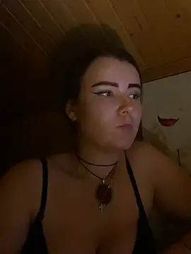 mewKate webcam