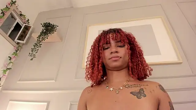 Skarleth_bm webcam