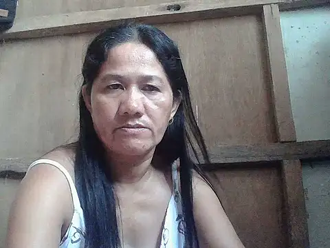 hotmama_063 webcam