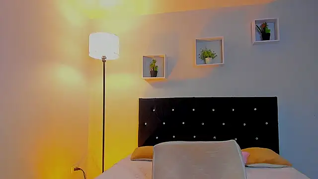 Victoria_Rose_ webcam