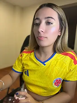kloe__t18 webcam