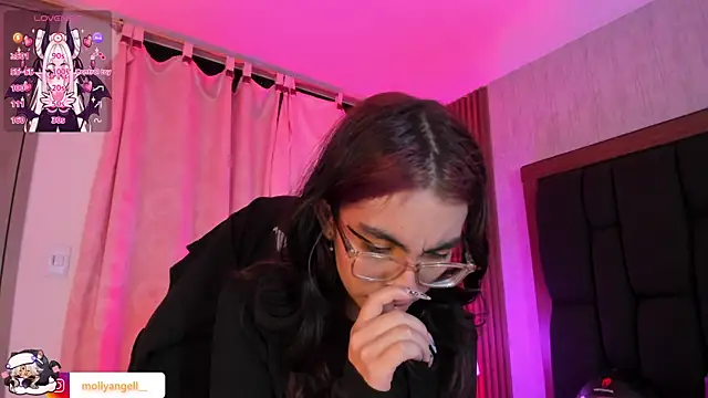 Molly_A webcam