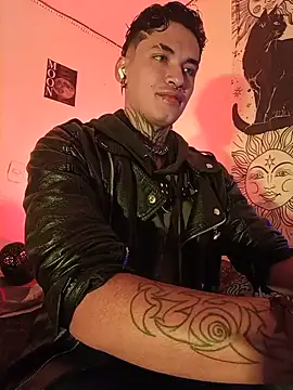 AlecBanne_ live cam on StripChat
