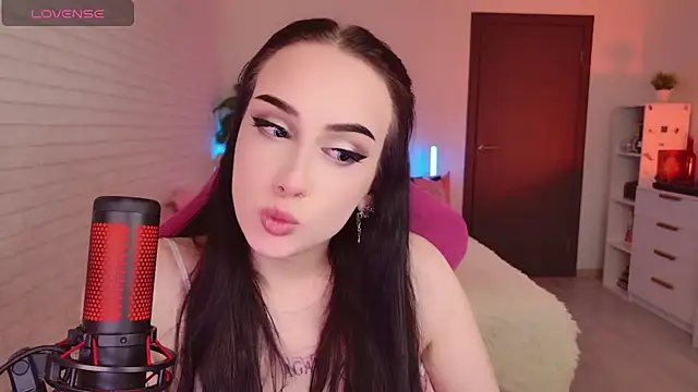 darinekoo webcam