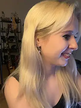 viviennedoll webcam
